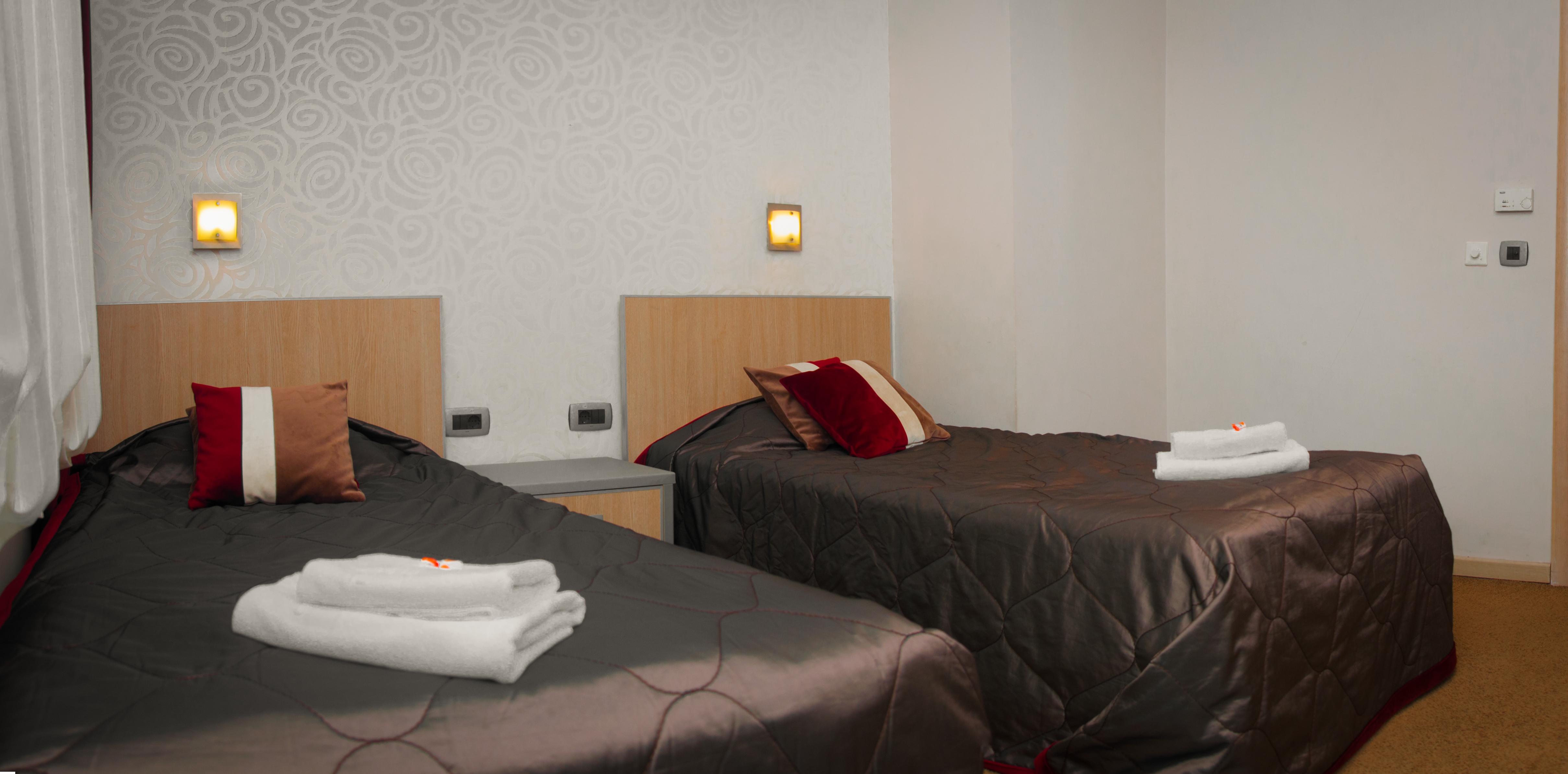 Garni Hotel Vigor - Ev Station Novi Sad Eksteriør billede