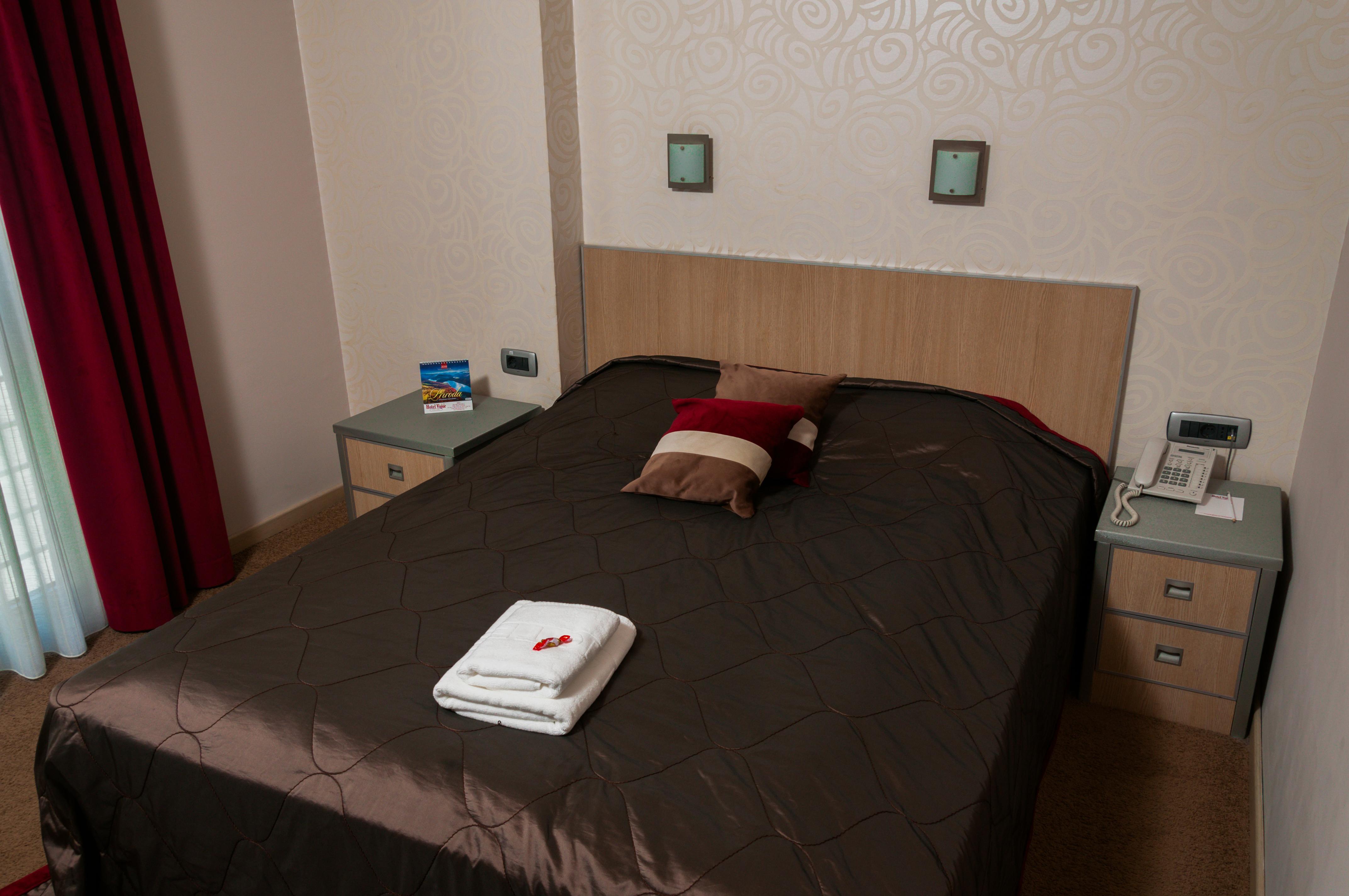 Garni Hotel Vigor - Ev Station Novi Sad Eksteriør billede