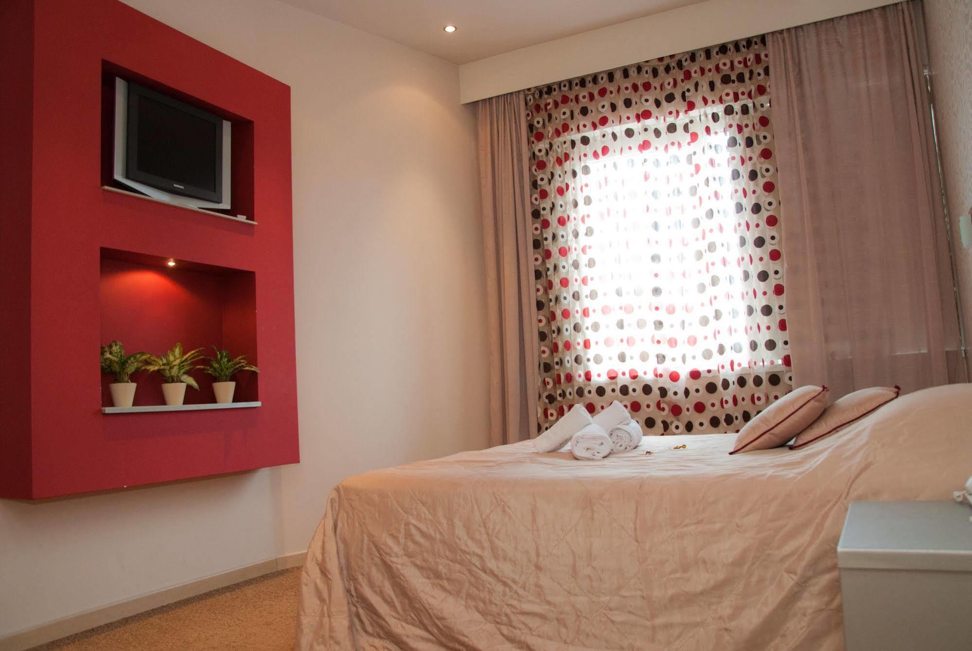 Garni Hotel Vigor - Ev Station Novi Sad Eksteriør billede